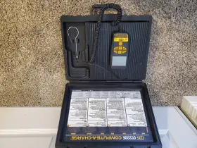 CC220E CPS Compute Charge Refrigerant Charging Scale Semi
