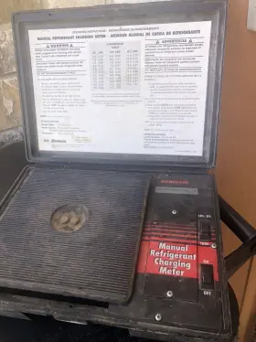 34985 ROBINAIR Charging Scale