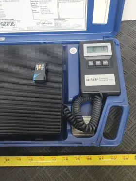 01145-SP WHITE INDUSTRIES Slimline Refrigerant Charging Scale #2